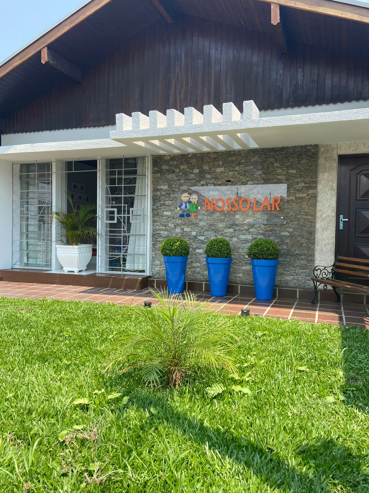Fachada da Casa de Repouso Nosso Lar - Unidade Prado Velho